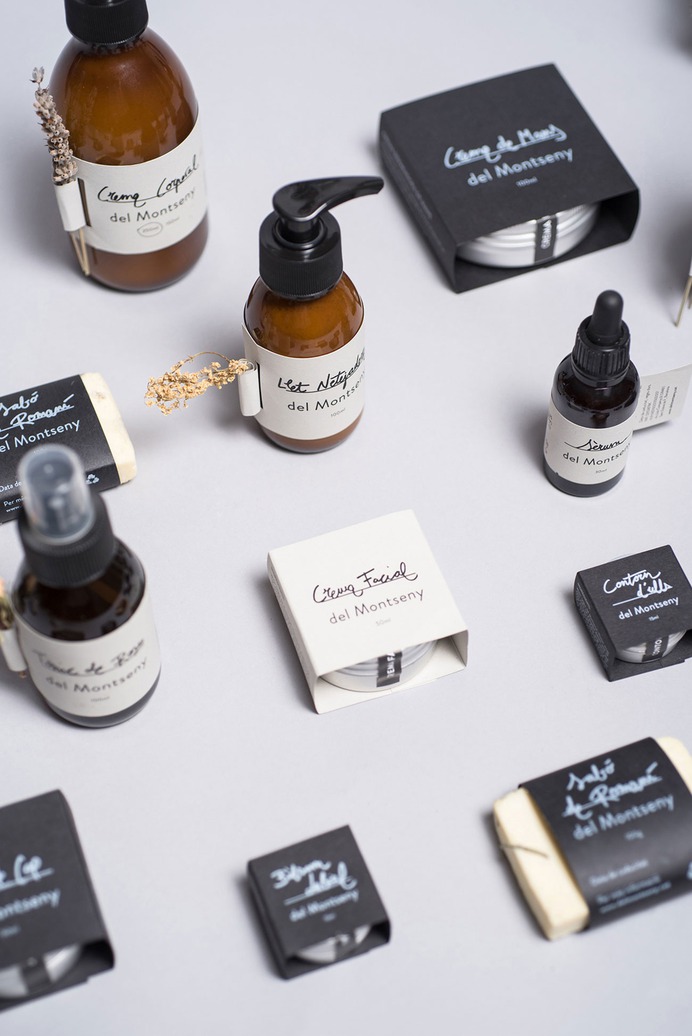 Del Montseny Branding - Mindsparkle Mag "Del Montseny" designed by Núria Vila is a natural, artisanal and ecological cosmetic brand, manufactured by collected plants in the flower season, in Montseny. #logo #packaging #identity #branding #design #color #photography #graphic #design #gallery #blog #project #mindsparkle #mag #beautiful #portfolio #designer
