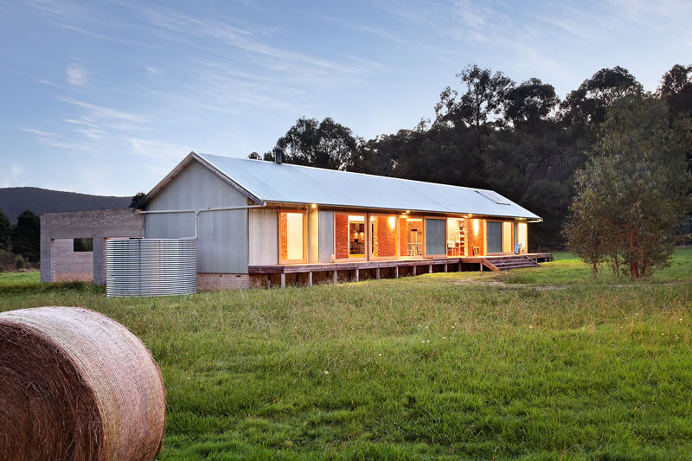 Tonimbuk House