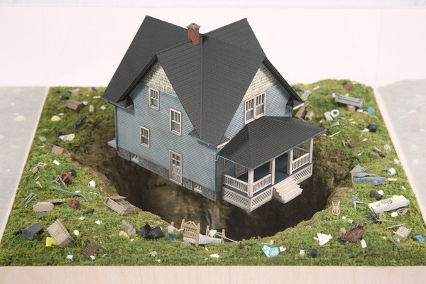 thomas doyle worlds 11 #miniature #diorama #house #art