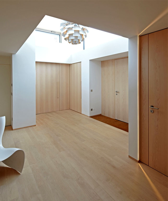 House S – Californian Easy Living at Lake Starnberg