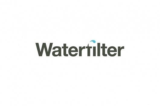 BG - Bisgrà fic Gallery #logotype #spain #water #branding #bisgrafic #filter #waterfilert #logo #drop #barcelona #type #typography