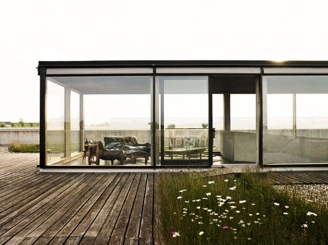 FFFFOUND! | tumblr_ljvt3l5Uhf1qzgf8eo1_500.jpg 500 × 373 Pixel #glass #architecture #facades