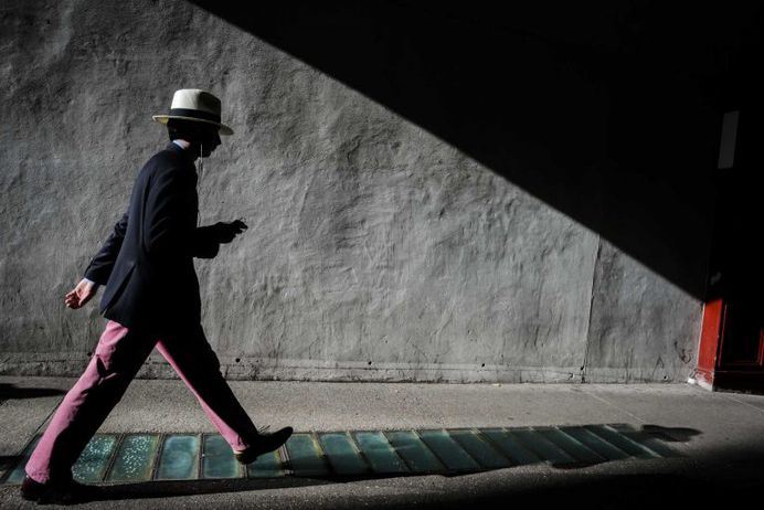 #OurStreets: Brilliant Street Photography by Cedric Roux