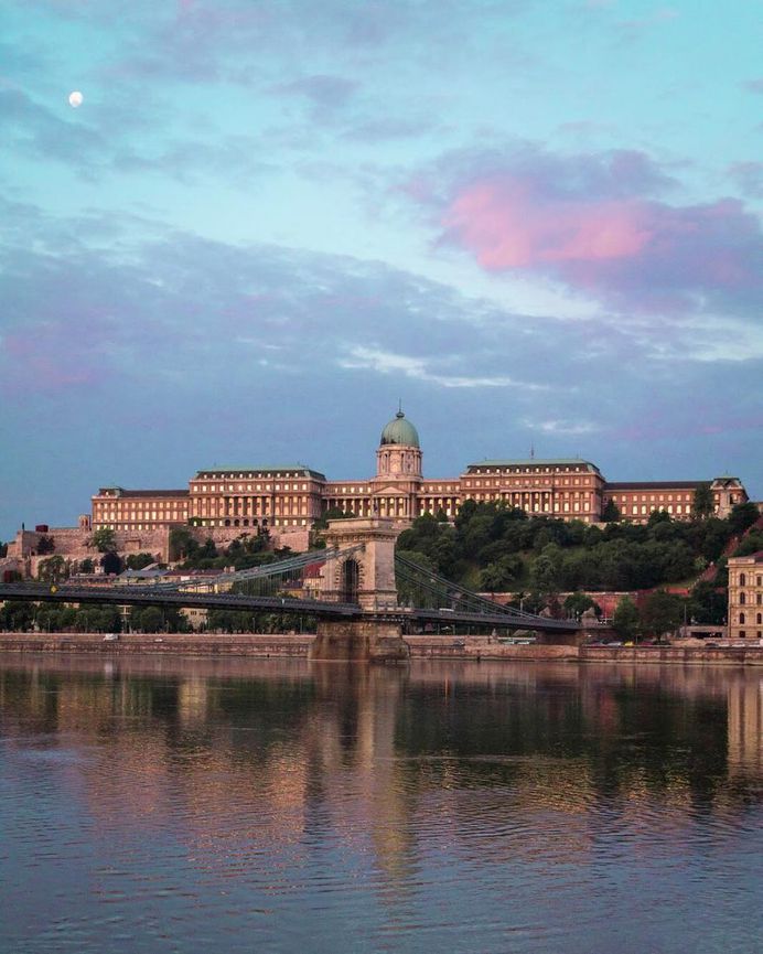 #cityphotography: Stunning Cityscape Photography by Anna Illes