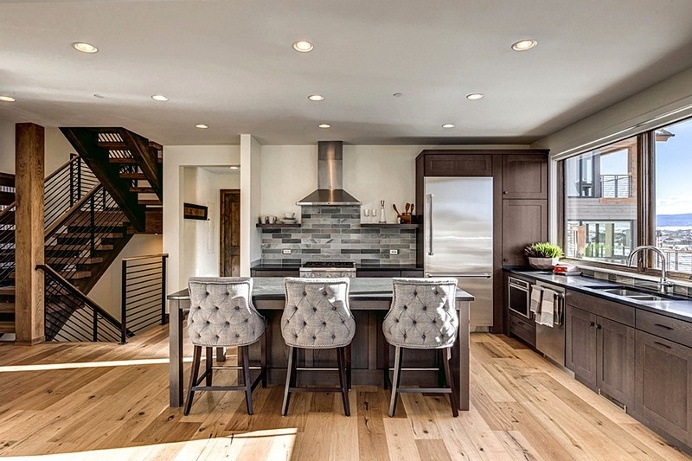 Homestead – Mountain Side Living Nestled Right Under the Wildhorse Gondola