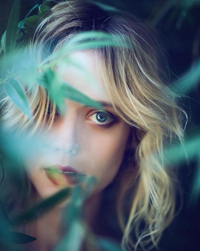 Gorgeous Lifestyle Portrait Photography by Elisabetta Giuliano