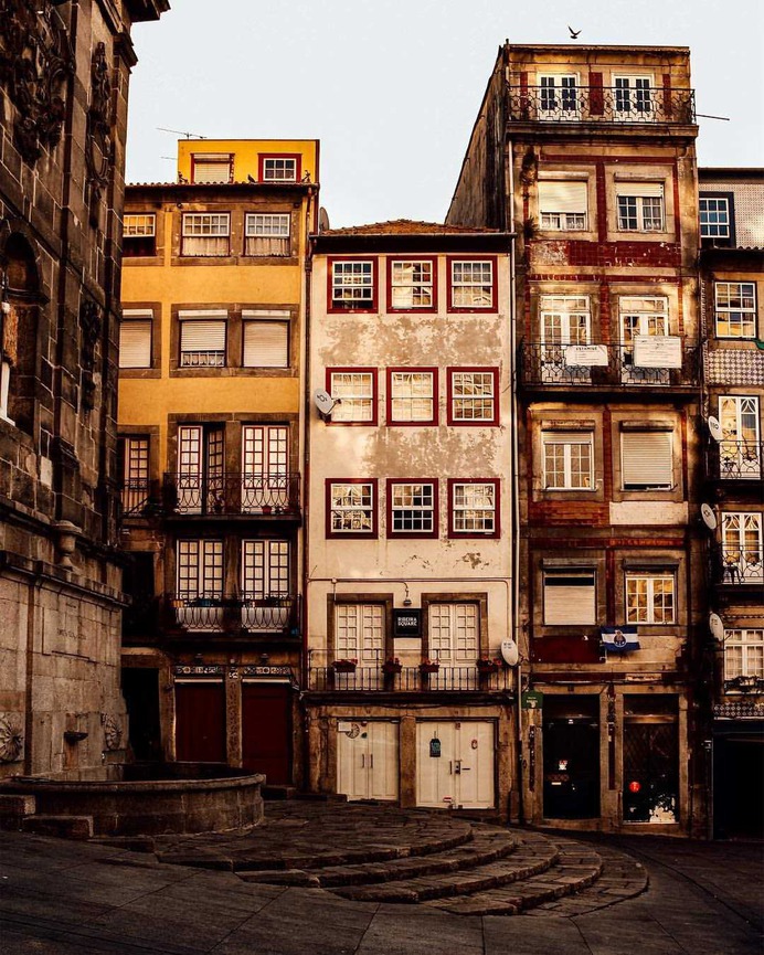 Creative and Cinematic Street Photography by Giovanni Tosca