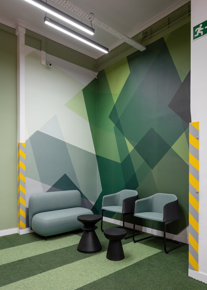 RB Pharma Offices by Yaroslav Galant