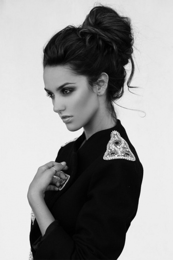Merde! - Fashion photography (viaÂ passioninthepit) #fashion