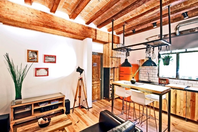 Apartment at Rambla de Raval