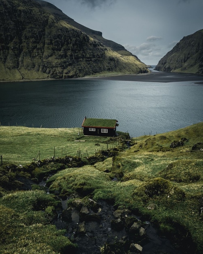 Stunning Travel Landscape Photography by Philipp Frerich