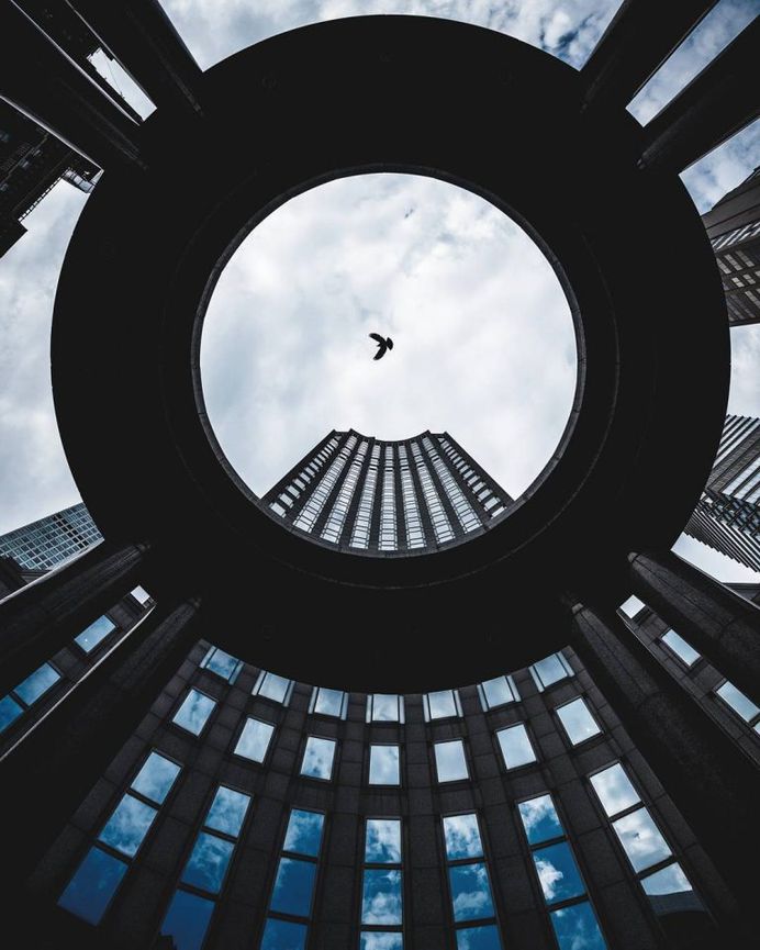 Spectacular Architecture and Urban Photography by Simon Lachapelle