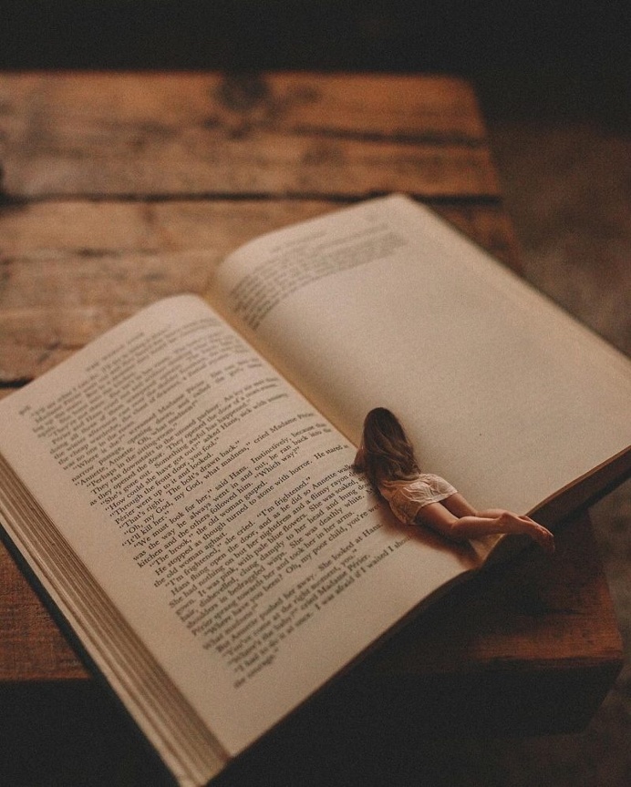 Gorgeous Fine Art Self-Portrait Photography by Rosie Hardy