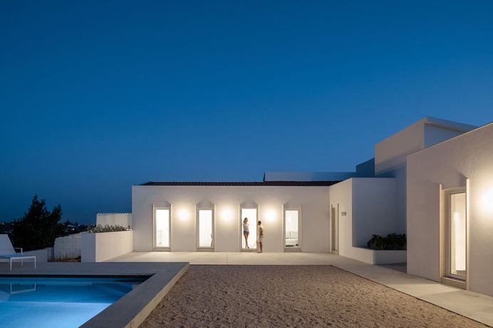 Costa Brava Weekend House by Duarte Caldas Architectural Design