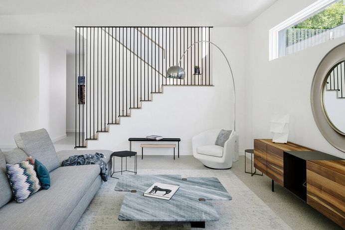 House 007, Dick Clark + Associates 7