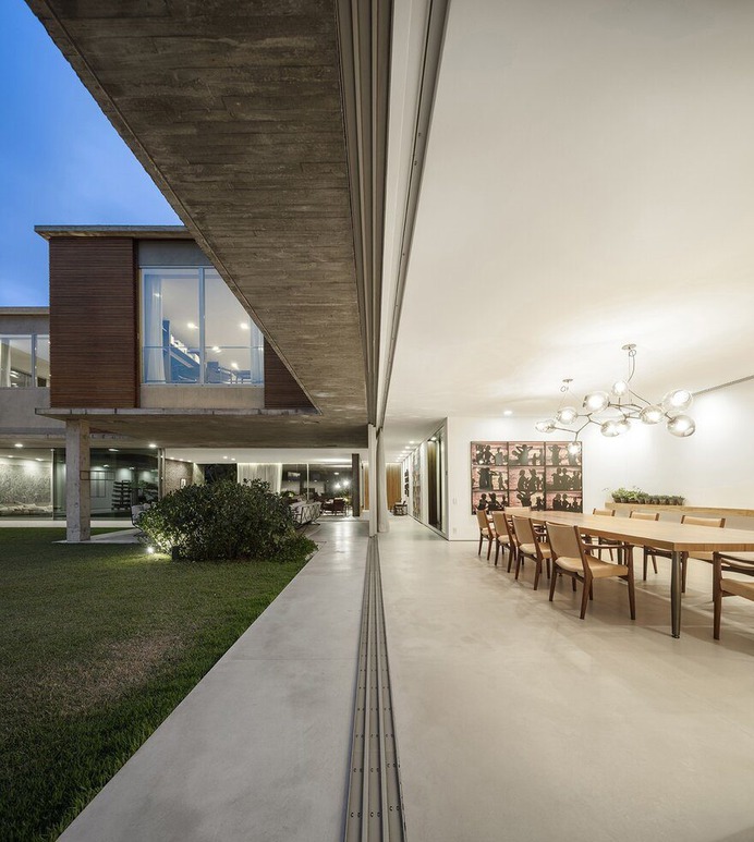 dining room, interior design, São Paulo house, Isay Weinfeld