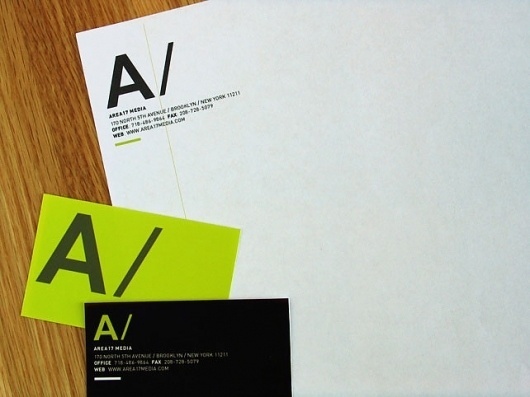 http://www.graphic-exchange.com/home.html - Page2RSS #profile #graphic #typography
