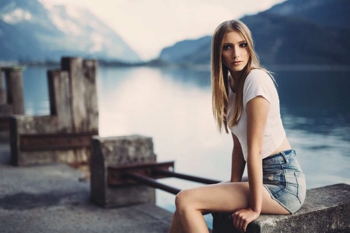 Gorgeous Female Portraits by Yannick Desmet