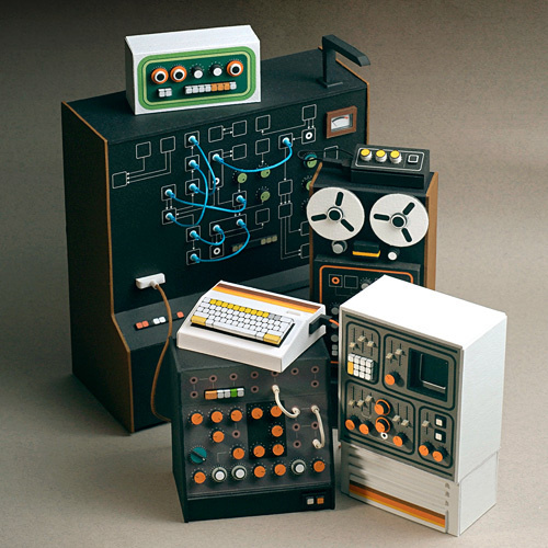 Galleries Product Design Miniatures Objects Fubiz™ #miniatures #synth #craft #art #paper