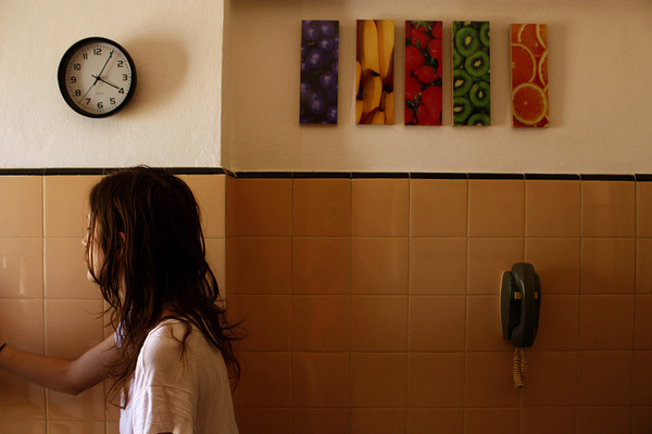 photo #pictures #girl #photo #kitchen #clock #telephone