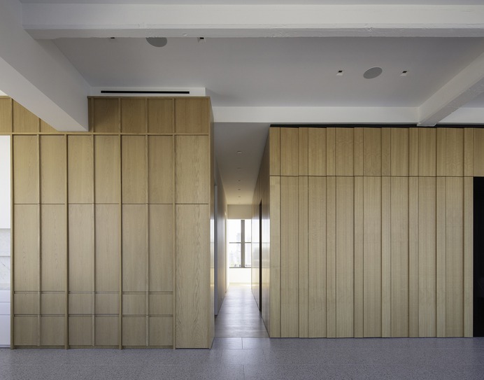 Four Corners Loft by Worrell Yeung