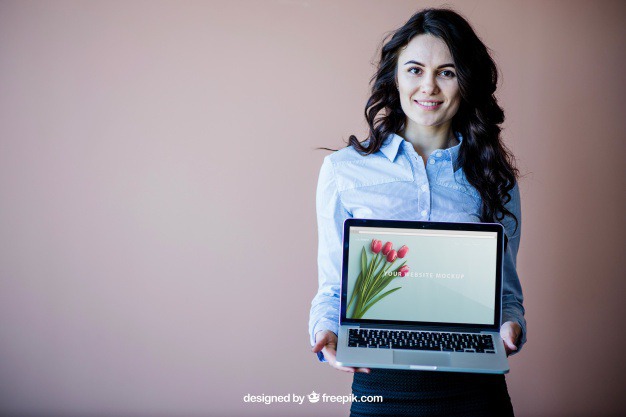 Elegant business woman presenting laptop Free Psd. See more inspiration related to Mockup, Business, Technology, Computer, Woman, Laptop, Presentation, Notebook, Elegant, Present, Mock up, Success, Modern, Open, Show, Display, Business woman, Screen, Up, Successful, Computer screen, Businesswoman, Holding, Mock, Presenting and Showing on Freepik.