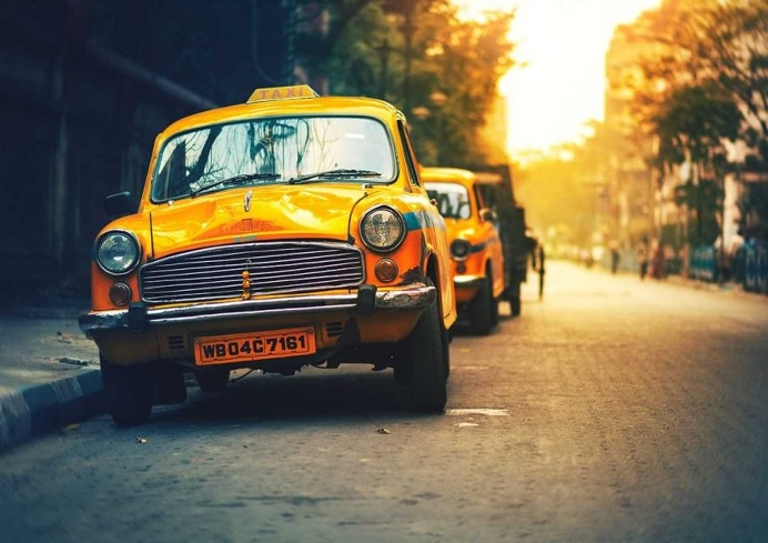 Kolkata - The City of Joy: Dreamlike Photography by Ashraful Arefin