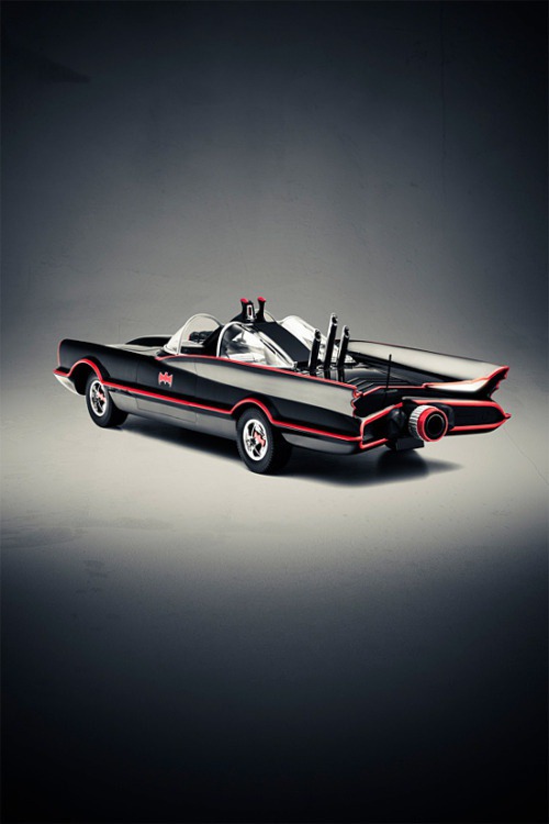 Drop A Gear - Cars We Love: Photography Series by Cihan Ünalan
