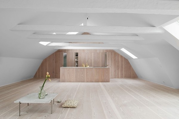 Studio Mama loft in Stockholm's Old Town - emmas designblogg #interior #design #decor #deco #decoration