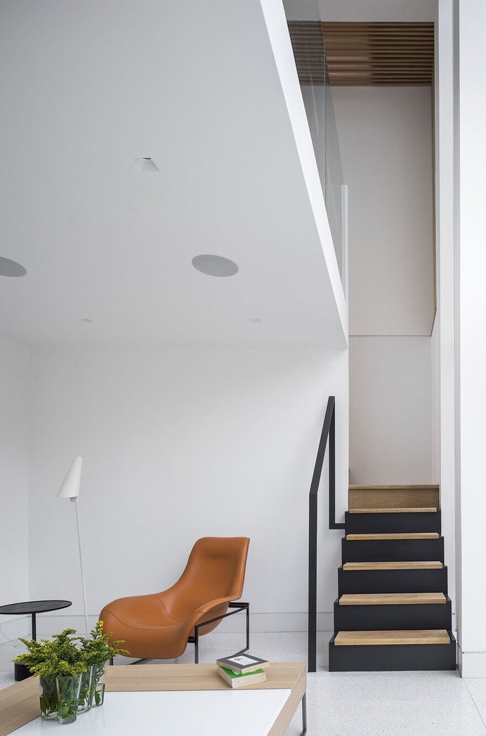 A Contemporary Two Storey Extension to a Victorian House in Dublin