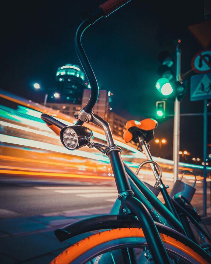 Warsaw at Night: Cinematic Urban Photography by Luke Pomotowski