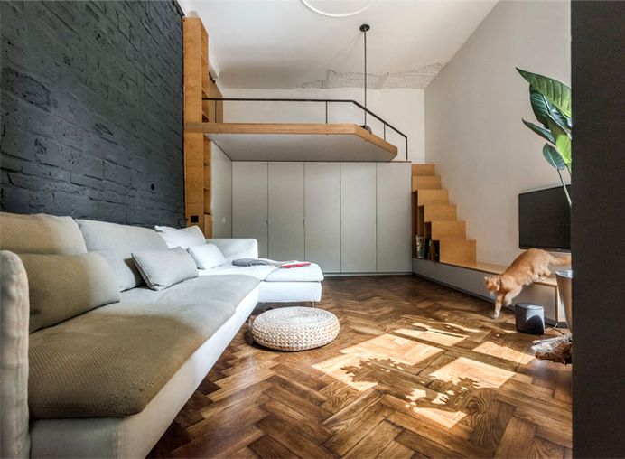 Cozy Apartment with Small Yard and Light Contemporary Design - InteriorZine