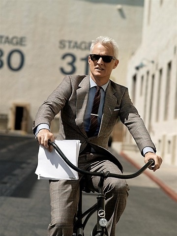 FFFFOUND! #60s #madmen #sterling #suit #grey