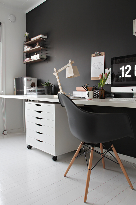 Decorating tips: Contrasts #home office #workspace #desk