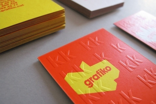 tumblr_m3zjgtrkGV1qf9tddo1_1280.jpg (840×560) #business #branding #card #design #graphic #colorful #logo
