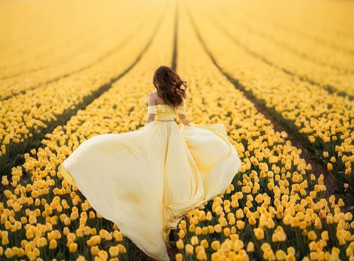 Marvelous Beauty and Street Style Photography by Daria Bulavina
