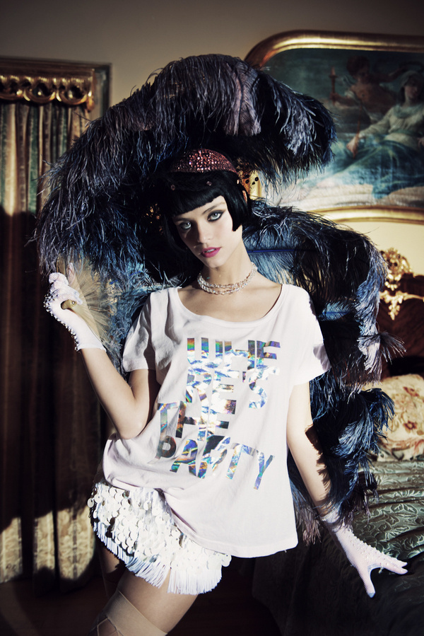 Pretties #fan #feathers #gatsby