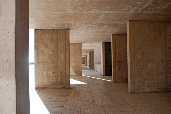Virginia_Duran_Blog_Kahn and John Salk_Double Wall_ #kahn #salk #architecture #louis #institute