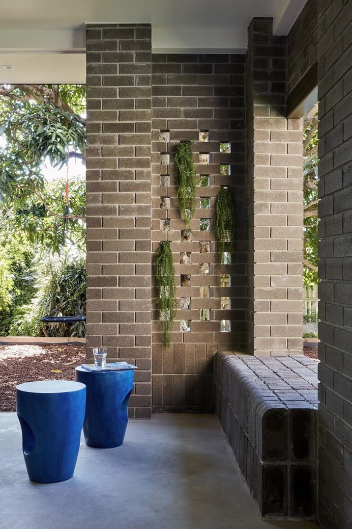 Moorooka House Featuring High Ceilings and an Abundance of Natural Light 10