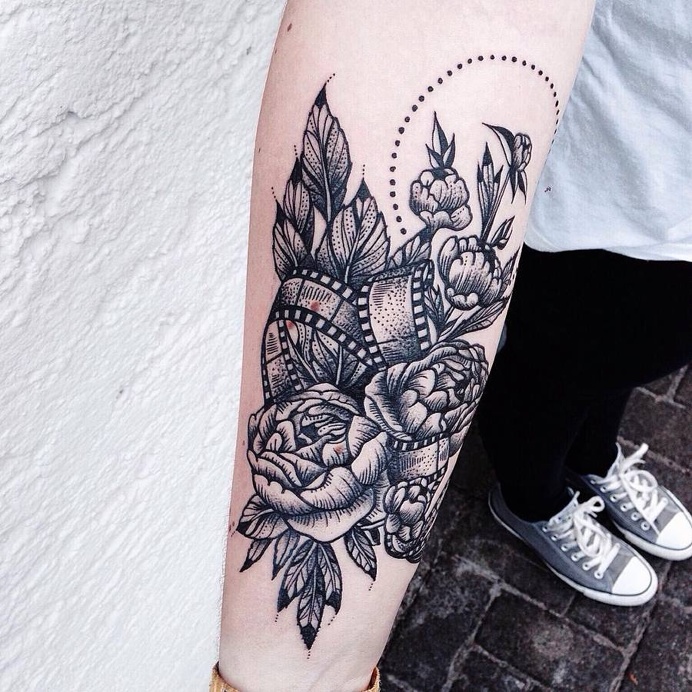 Beauty and Elegant Geometric and Poetic Tattoos #Tattoo