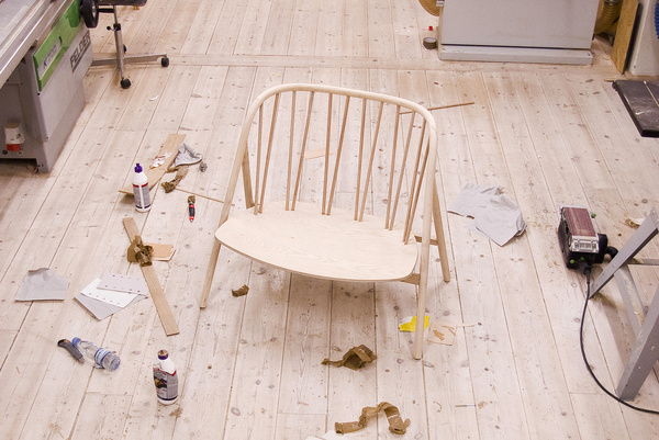 Widen Chair by etc.etc. #modern #design #minimalism #minimal #leibal #minimalist
