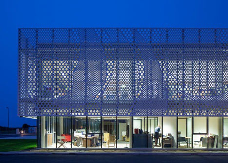 PAD creates facade for boat company headquarters using HI-MACS