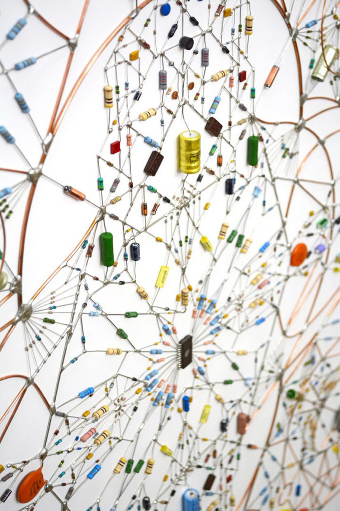 I mandala elettronici di Leonardo Ulian | Lancia TrendVisions