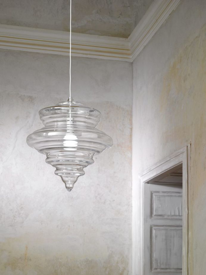 Lasvit creates minimalist versions of traditional Bohemia chandeliers