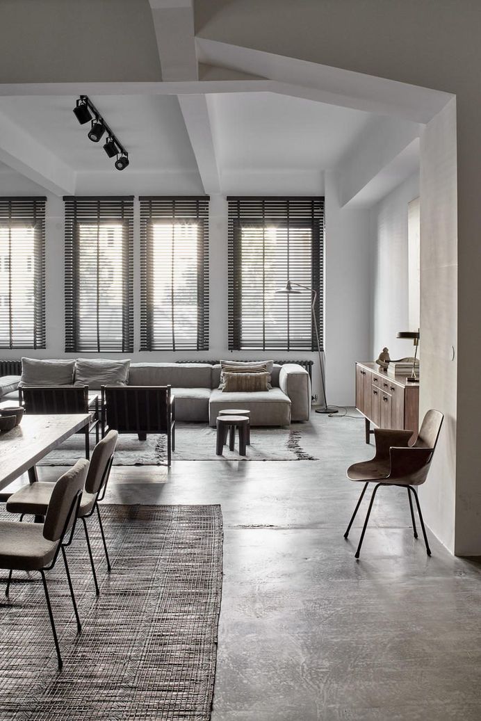 No Ordinary Apartment for a Well-Travelled Design Aficionado 1
