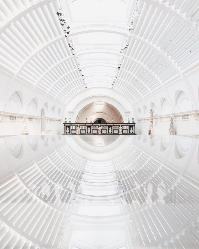 Minimalist and Creative Architecture Photography by Marta Ferreira