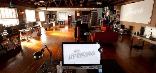 th_6f2a1371591fc06cb6e4d90c8b9f9020_office02.jpg 940×440 pixels #creative #uprising #group #the #california