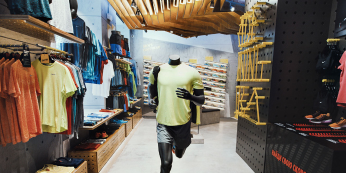 Rosie Lee - #stride #RosieLee #running #rosie lee #moscow #concrete #store design #interiors #sneakers #nike #branding #logo