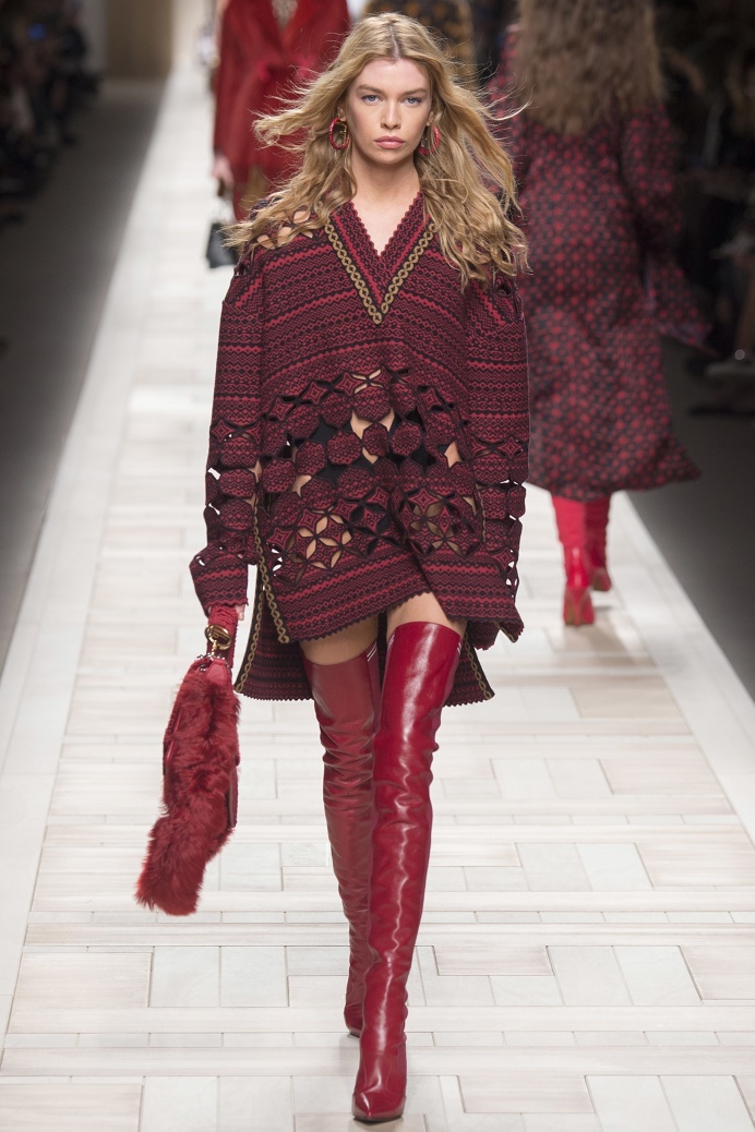 Fendi Fall 2017 Ready-to-Wear Collection Photos - Vogue