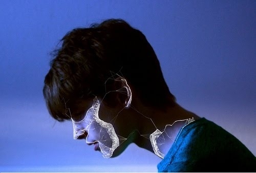 .tumblr | GMUNK #blue #light